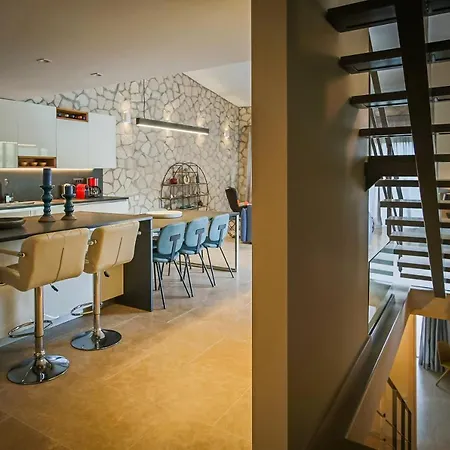 Iris Luxury Villas