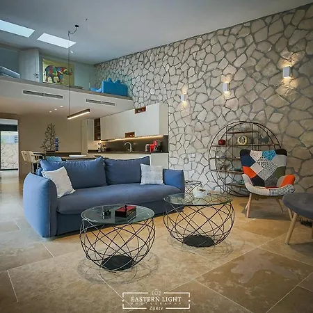 Iris Luxury Villas Villa Keri